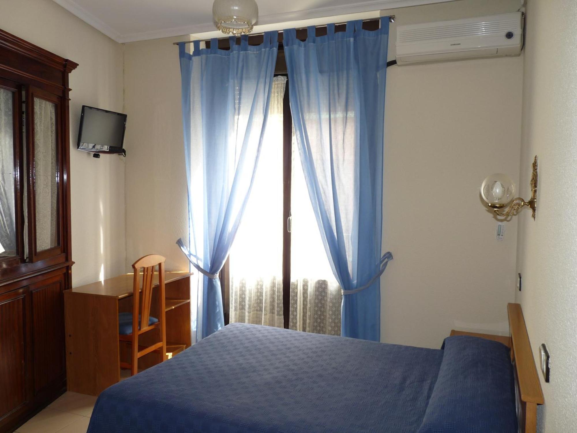 Hostal Fernandez مدريد المظهر الخارجي الصورة