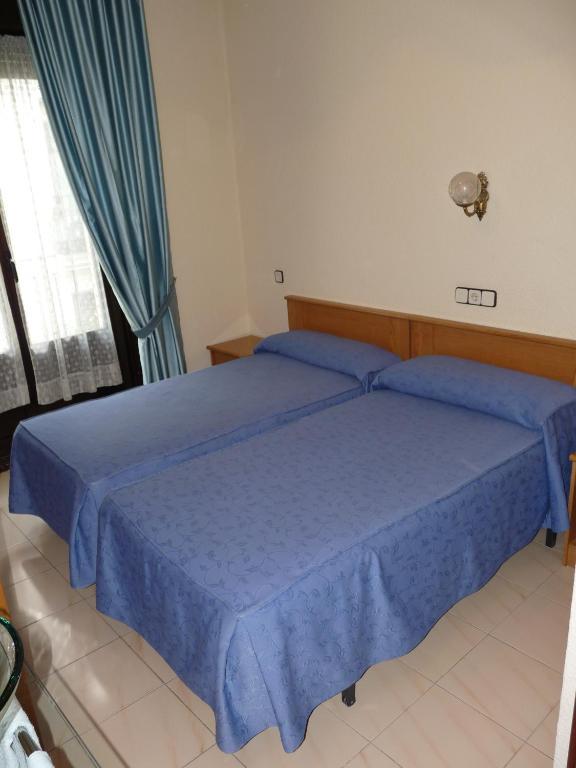 Hostal Fernandez مدريد الغرفة الصورة